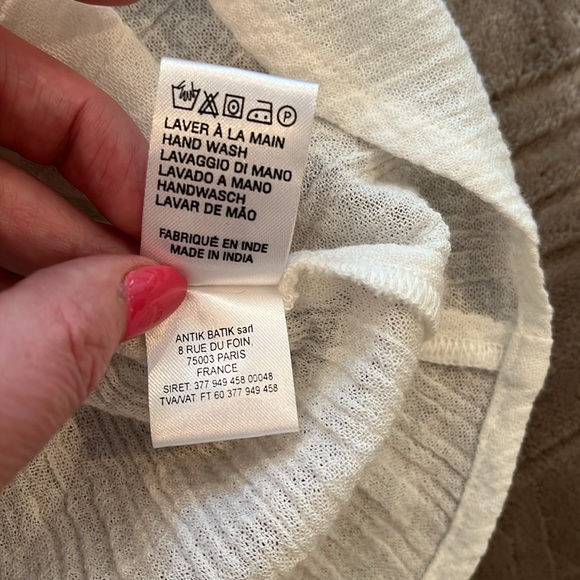 NWOT stunning Antik Batik summer blouse, hand embroidered. - Picture 11 of 11